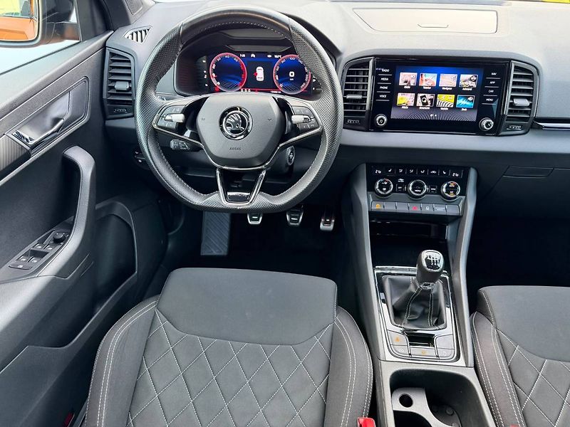 Škoda Karoq SportLine 2,0 TDI 110 kW 6° MP - fotka 11 z 37