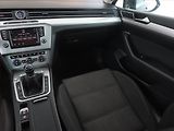 Volkswagen Passat (2015) Comfortline 2.0 TDI, Tempomat - náhled 8