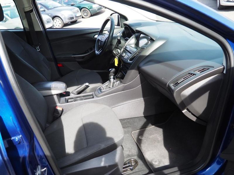 Ford Focus (2017) 1.5TDCi - fotka 21 z 36