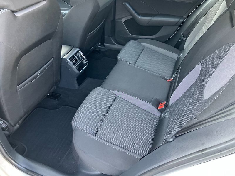 Škoda Octavia (2021) 2.0TDI AMBITION NAJ.53TKM - fotka 17 z 28