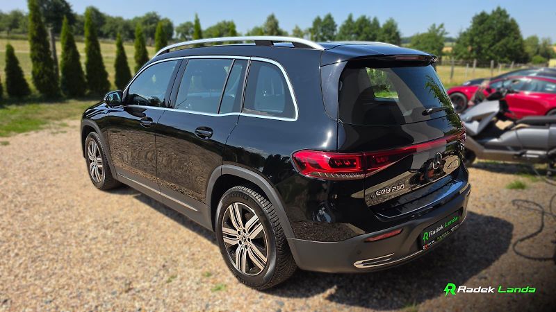 Mercedes-Benz EQB (2022) 250 - Progressive, AVILOO 95% - fotka 3 z 11
