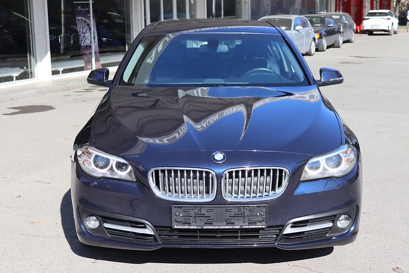BMW Řada 5 530D XDRIVE F10 190kW - fotka 2 z 50