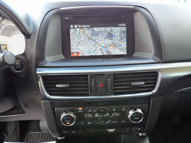 Mazda CX-5 REZERVACE 2.5i 141kW AWD A/T T - fotka 8 z 28