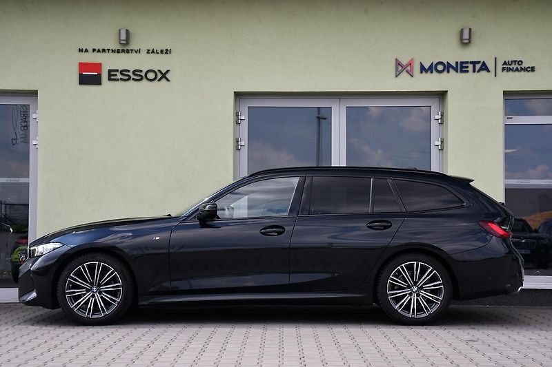 BMW Řada 3 320d xDrive M-SPORT 1M ČR - fotka 2 z 40