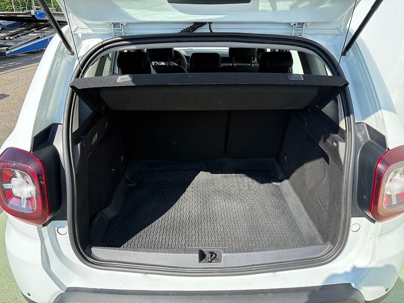 Dacia Duster 1.0TCe, 74kW, LPG+BA, Tažné - fotka 15 z 17