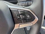 Volkswagen Caravelle (2026) 17kWh Life DR 2,5TSI - náhled 15