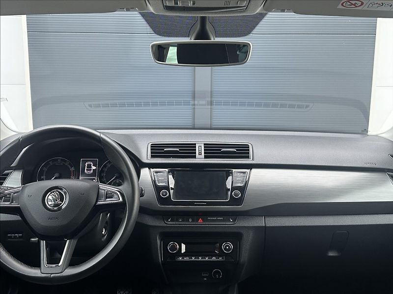 Škoda Fabia 1,0 MPI 75PS  Soleil - fotka 29 z 55