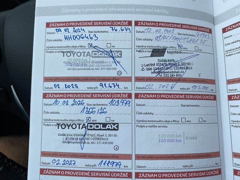 Toyota Auris 1.6i, ČR, Active, záruka - fotka 30 z 30
