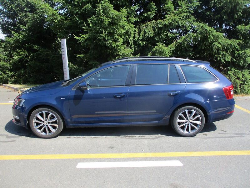 Škoda Octavia 2,0 TDi Drive DSG panorama - fotka 23 z 28