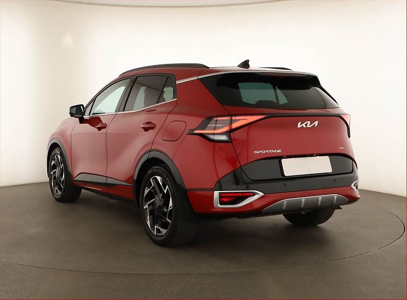 Kia Sportage (2023) GT Line 1.6 T-GDI MHEV, ČR - fotka 4 z 21