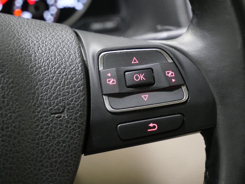 Volkswagen Tiguan - fotka 16 z 25