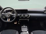 Mercedes-Benz CLA 200 d Shooting Brake AMG Style - náhled 11