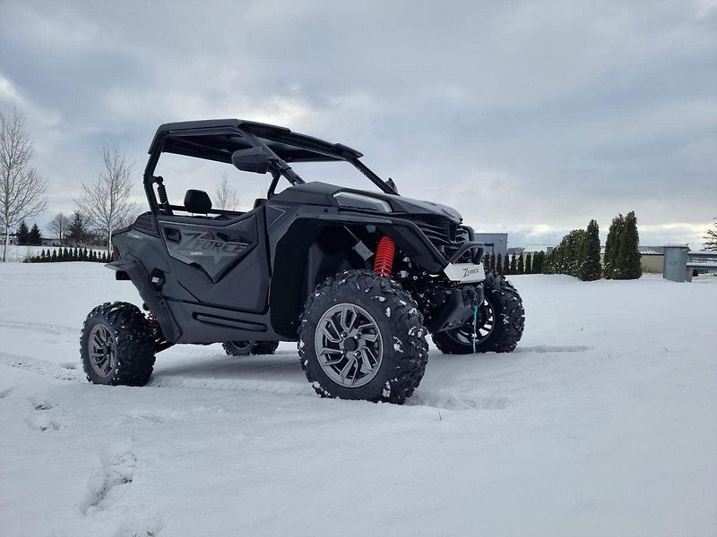 CFMOTO (2026) Gladiator Z 950 Sport - fotka 14 z 20