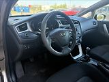 Kia Ceed 1,6 GDi 99 kw ČR 1. maj. servi - náhled 12