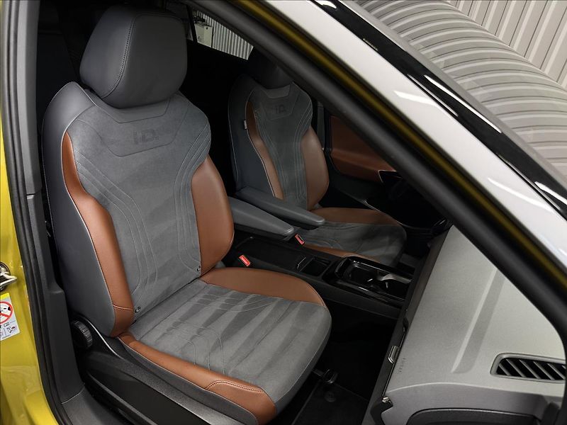 Volkswagen ID.4 150kW 1ST PRO PERFORMANCE - fotka 37 z 40