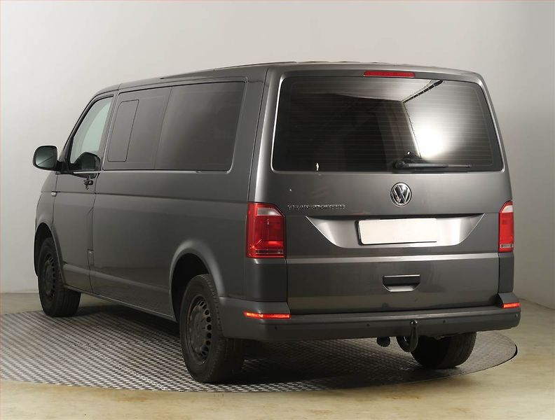 Volkswagen Transporter (2019) 2.0 TDI, Bus, 9Míst, DPH - fotka 4 z 20