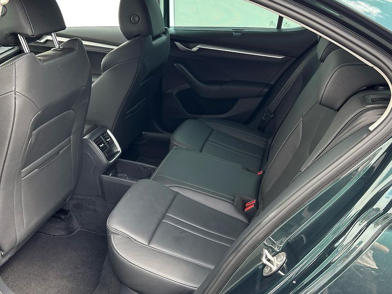 Škoda Octavia Exclusive Selection - fotka 8 z 27
