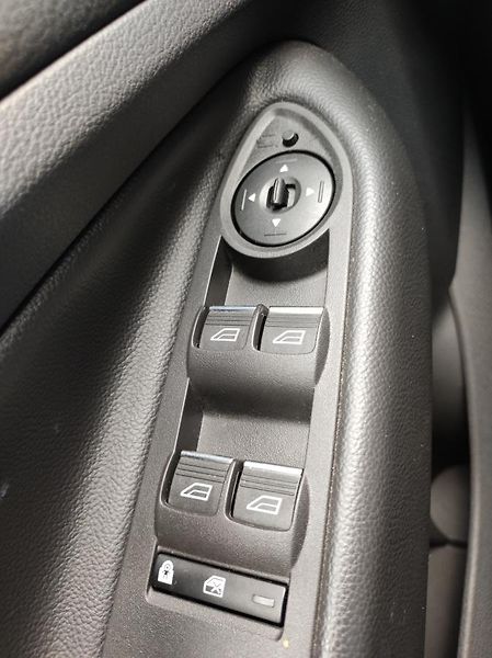 Ford Kuga (2018) 1.5 EB 110kW ČR,1 MAJ - fotka 26 z 26
