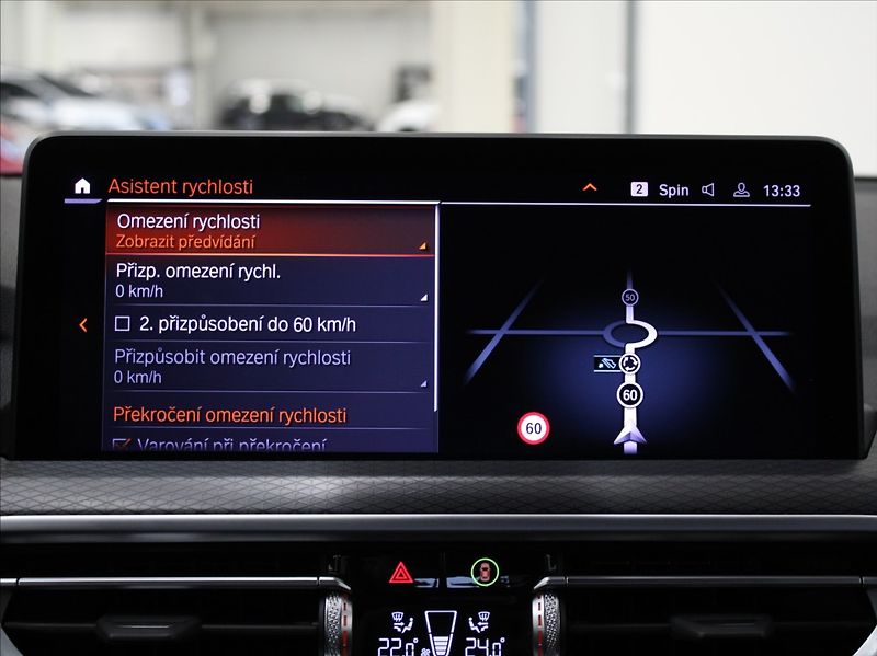 BMW X3 3,0 30xD M-Paket VÝPRODEJ! - fotka 15 z 34