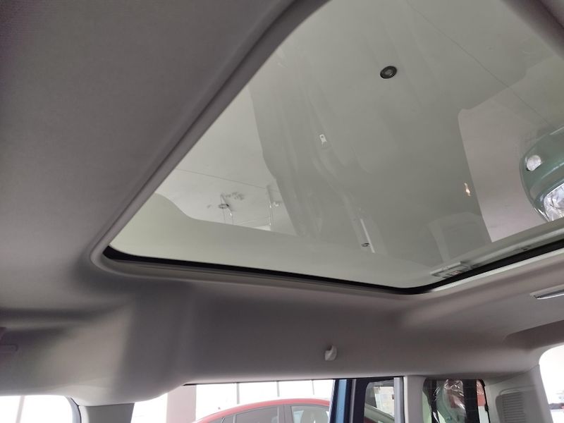 Ford Tourneo Connect (2019) TDCI,88KW,AUTOMAT,PANOR,LONG - fotka 20 z 30