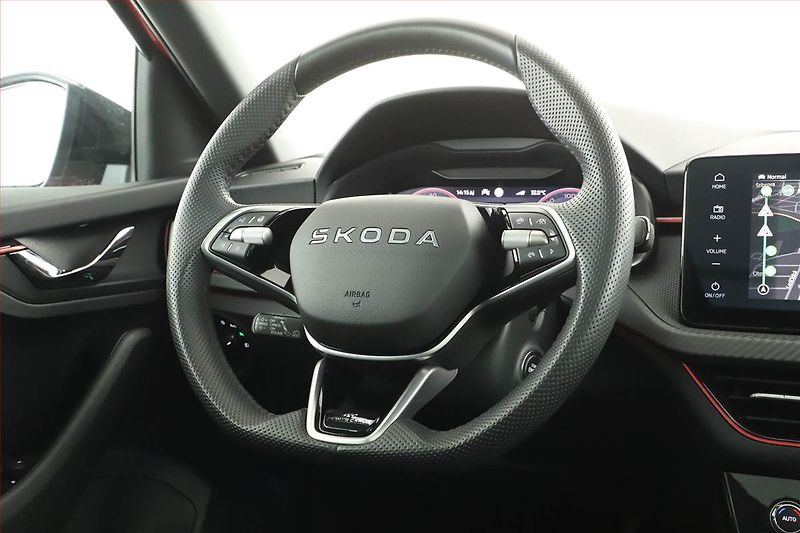 Škoda Scala (2025) 1.5 TSI, MONTE CARLO, AUTOMAT - fotka 8 z 19