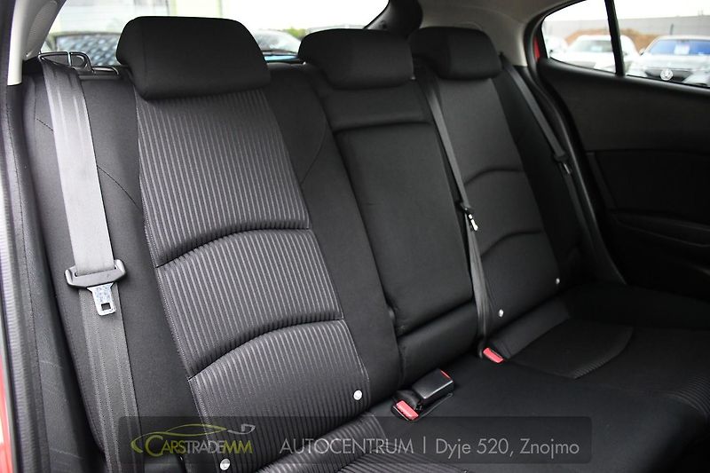 Mazda 3 2,0 SkyActiv 2xkola - fotka 20 z 49