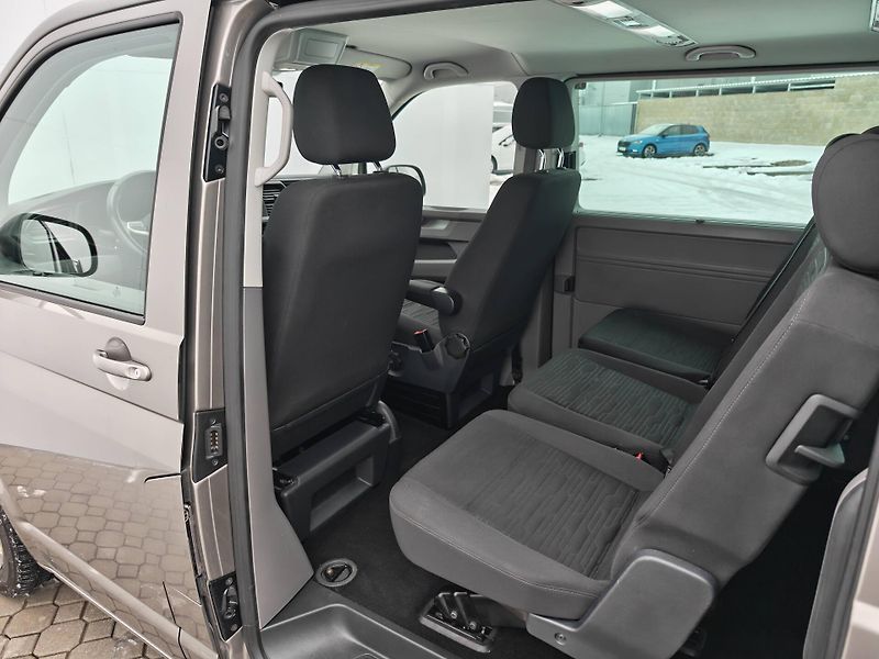 Volkswagen Transporter Comfortline DR DSG 2,0TDi - fotka 7 z 22