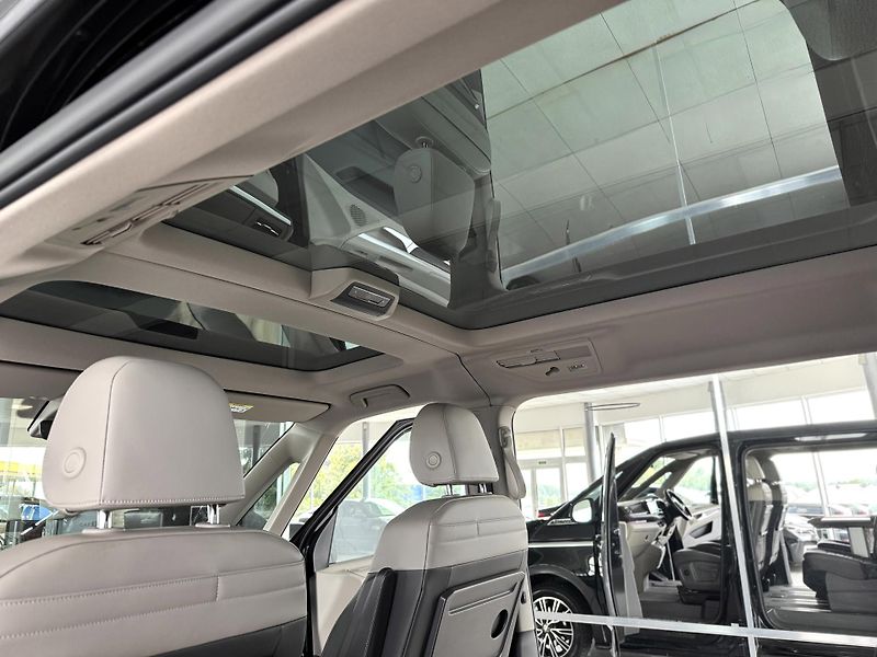 Volkswagen Multivan 2,0TDI DSG L2*STYLE*El.Dveře - fotka 23 z 50