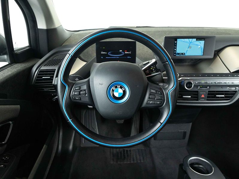 BMW i3 - fotka 13 z 22