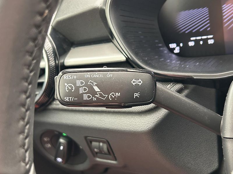 Škoda Fabia 1.0 TSI Top selection - fotka 16 z 27