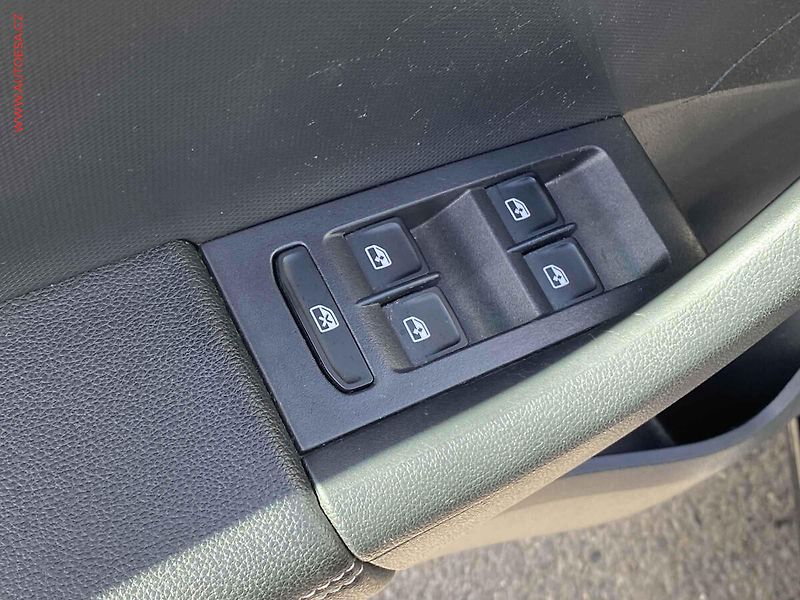 Škoda Rapid (2017) 1.0 TSi, Drive, bixen - fotka 11 z 16