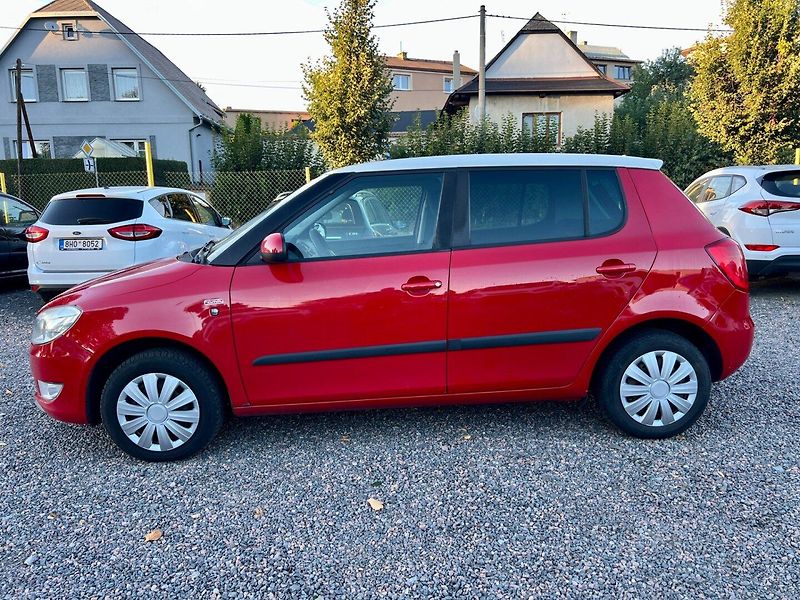 Škoda Fabia (2013) 1.2 TSI 63 kW - fotka 8 z 19