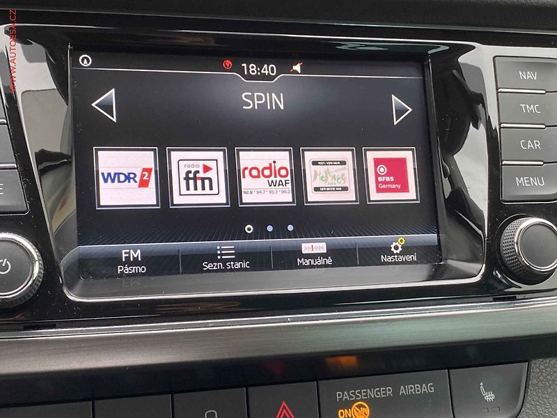 Škoda Fabia (2019) 1.0 TSi, Soleil, navi, +ALU - fotka 16 z 20