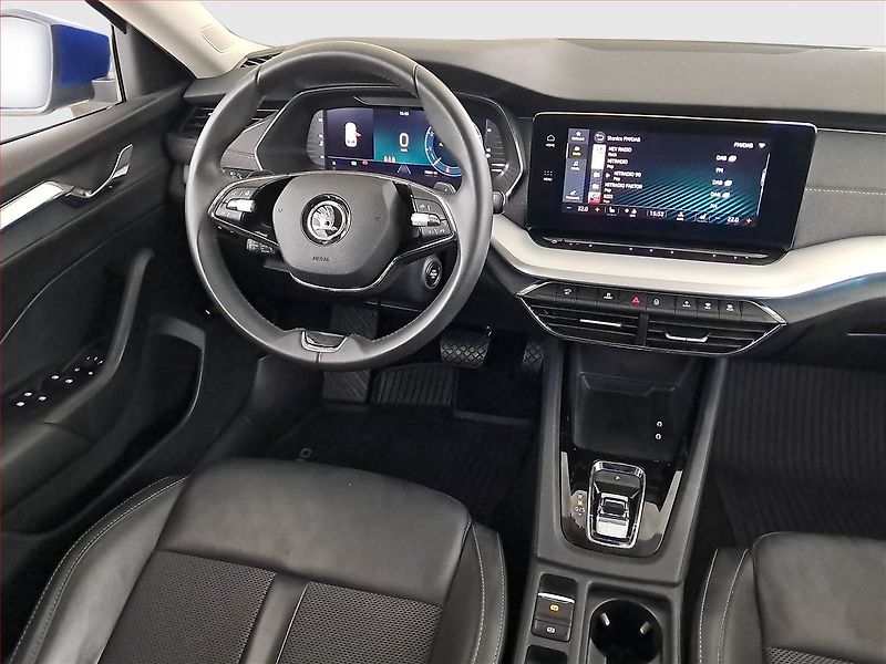 Škoda Octavia (2023) 2.0 TDI - fotka 7 z 17