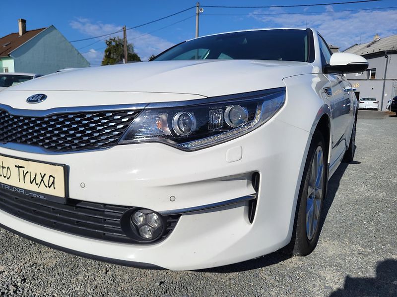 Kia Optima 1.7 CRDi 16V 104kW EXCLUSIVE - fotka 33 z 44
