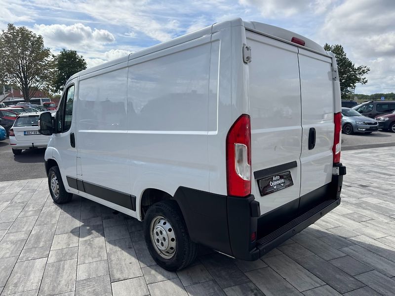 Peugeot Boxer (2021) L1H1 2.2HDi 88kW - fotka 7 z 29