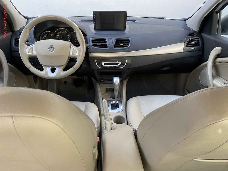 Renault Fluence (2012) 1.5dCi, ČR, Automat - fotka 8 z 18