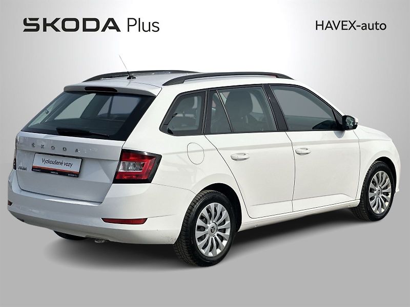 Škoda Fabia (2022) Combi Tour 1.0 TSI Active - fotka 2 z 28