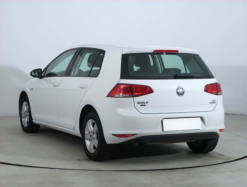 Volkswagen Golf (2013) 1.2 TSI, Tempomat - fotka 4 z 17