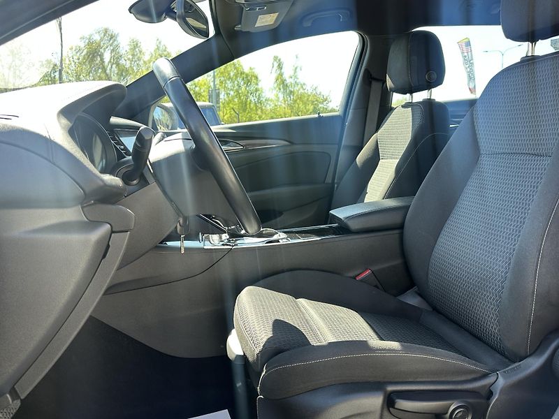 Opel Insignia (2022) Opel Insignia Sports Tourer 20 - fotka 7 z 19
