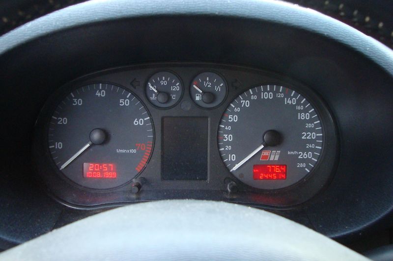 Audi S3 (2000) 5V Turbo,Quattro - fotka 51 z 62