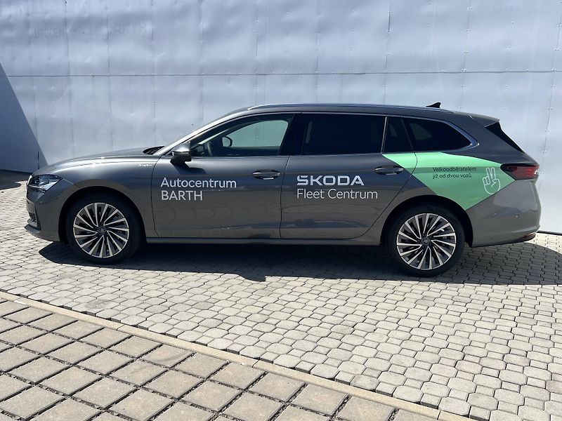 Škoda Superb (2026) L&K 7DSG 2,0TDI - fotka 3 z 23