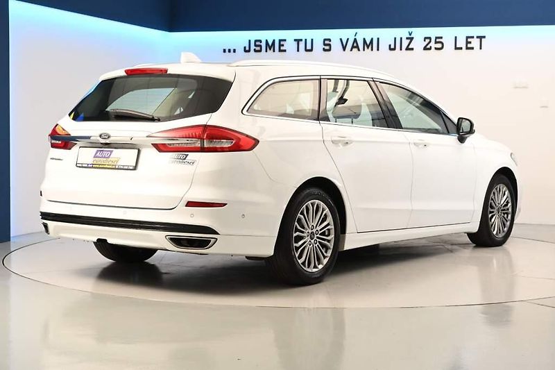 Ford Mondeo (2022) 2.0 LED SONY 140 KW Tažné 8AT - fotka 5 z 33