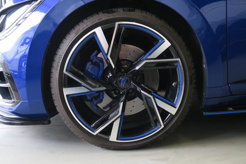 Volkswagen Arteon Shooting Brake (2021) 2.0 TSI 235kW BMT 4MOT DSG R - fotka 8 z 50