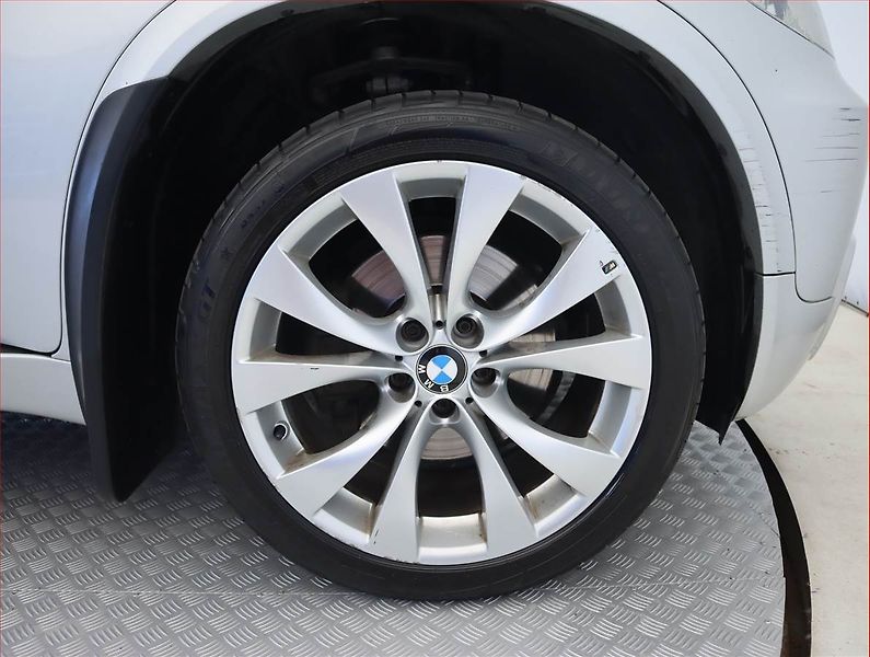 BMW X5 (2008) 3.0sd, 4X4, Automat, 7 míst - fotka 15 z 20