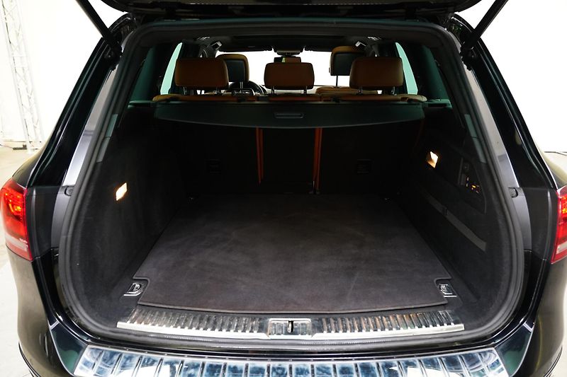 Volkswagen Touareg - fotka 28 z 30