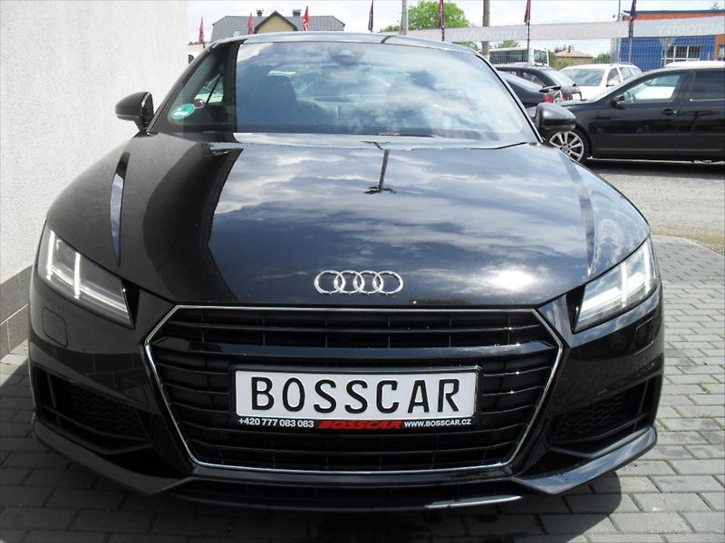 Audi TT 2,0 TDI Ultra 135Kw S-Line LED - fotka 10 z 29