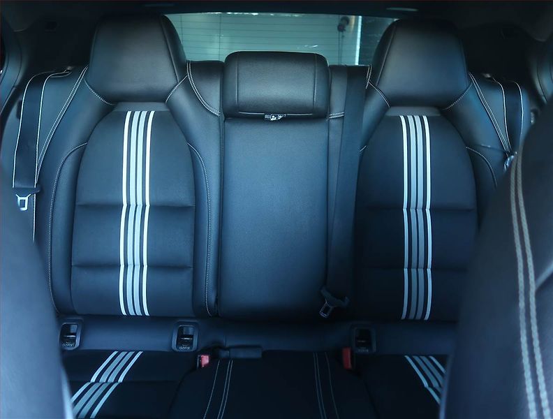 Mercedes-Benz Třídy A (2017) AMG line A 180, Kůže, Navi - fotka 10 z 15