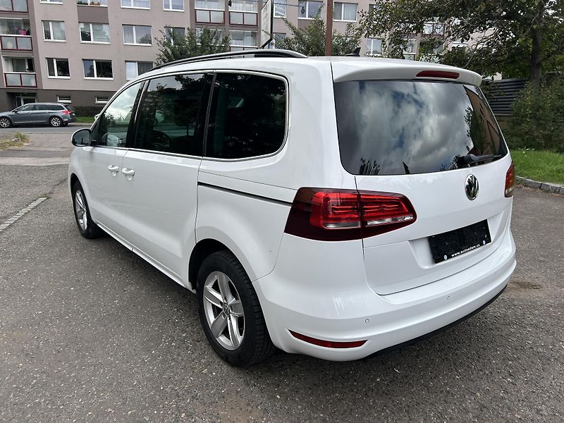 Volkswagen Sharan (2016) 1,4TSi 110 Comfortline 7 míst  - fotka 3 z 58