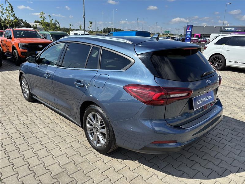 Ford Focus 1,5 EcoBlue 88kW Titanium - fotka 3 z 41